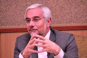 دبیر ستاد توسعه علوم و فناوری‌های گیاهان دارویی خبر داد: ایران دارای رتبه چهارم جهان در تولید دانش طب سنتی